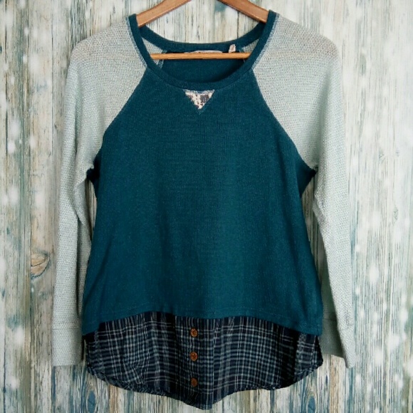 Soft Surroundings Tops - Soft Surroundings Mixed Media Raglan Sleeve Top Plaid Panel Cork Button Blue PS